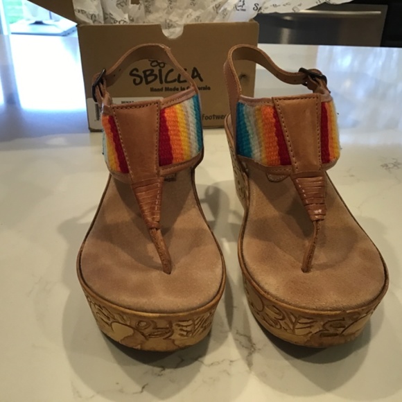 Rainbow sandals size 7 - Picture 2 of 5